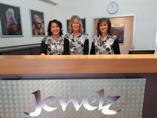 Jewelz, Whakatane