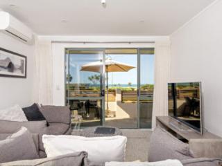 One & Two Bedroom Apartments One & Two Bedroom Apartments