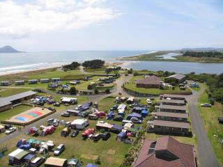 Thornton Beach Holiday Park